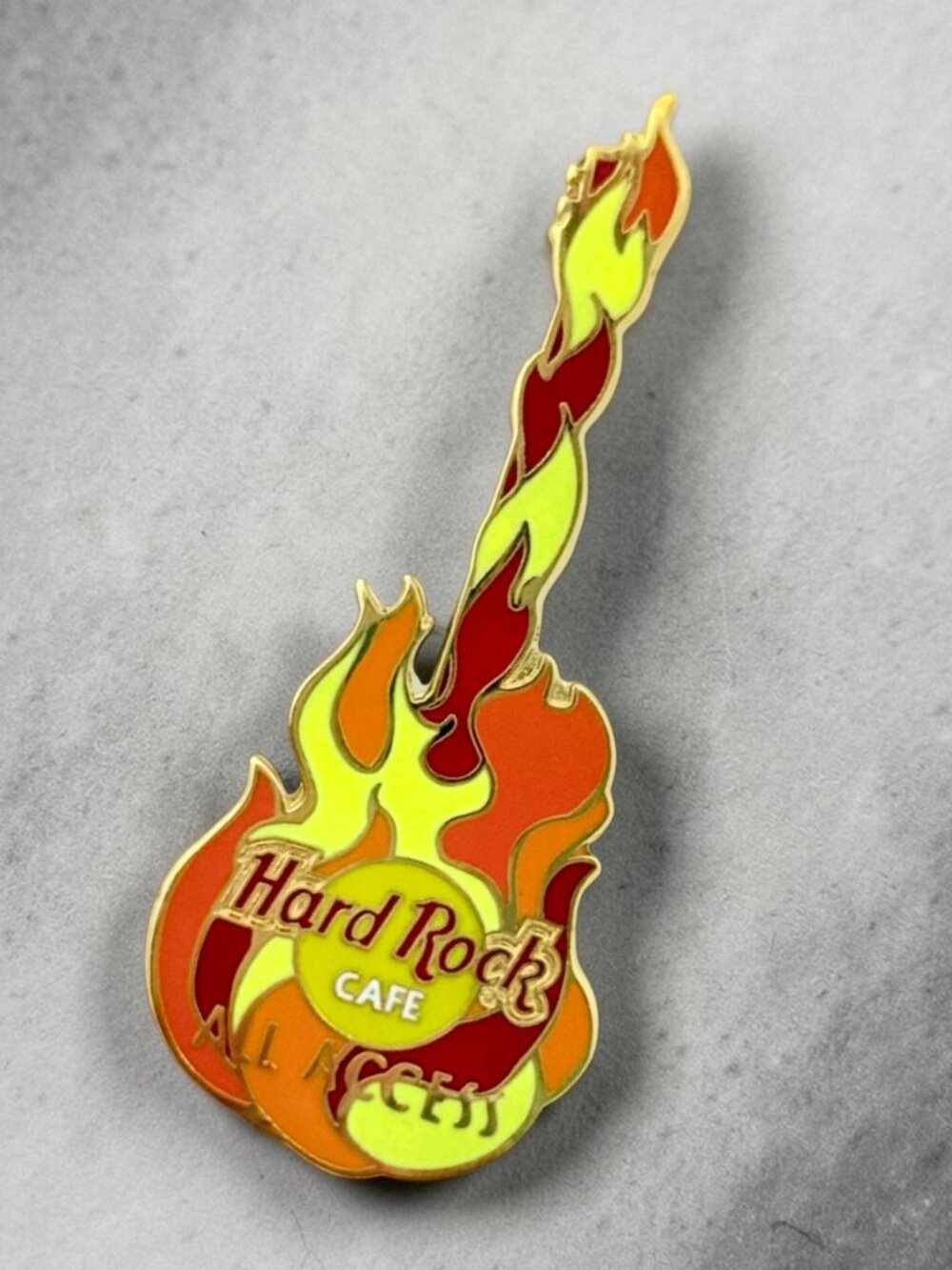 Hard Rock Cafe All Access Flaming Guitar Enamel Lapel Pin Gold Tone Fire Flames